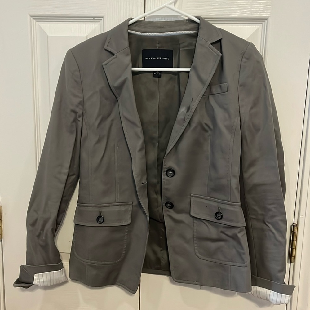 Banana republic skirt and blazer suit